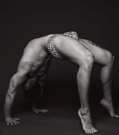 OnlyFans cuenta crixusalexander header 2