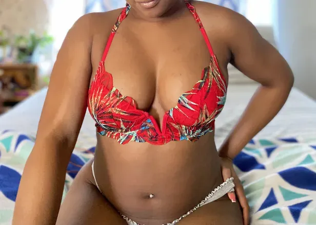 OnlyFans account  petite.pressure avatar 1