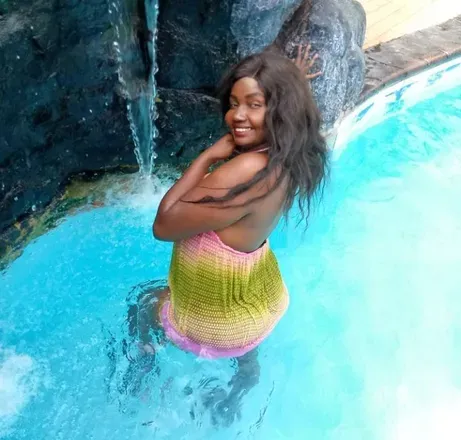 OnlyFans cuenta doreenomumbo header 2