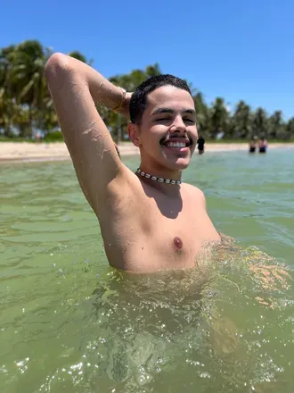 OnlyFans cuenta lucasalvez avatar 1
