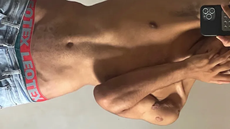 OnlyFans cuenta harry0308 header 2