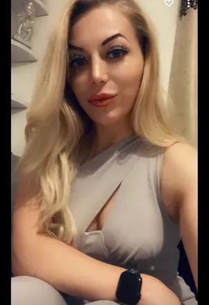OnlyFans account  hotblonde_1million avatar 1