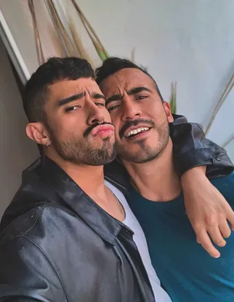 OnlyFans cuenta lobeznoscouple header 2