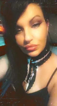 OnlyFans cuenta kristyauroyal header 2