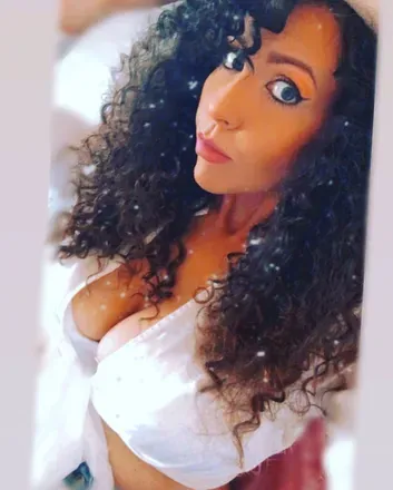 OnlyFans cuenta chez87 header 2