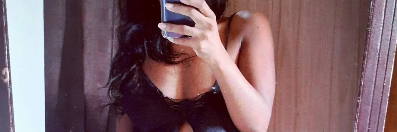 OnlyFans account  perigosaaa header 2