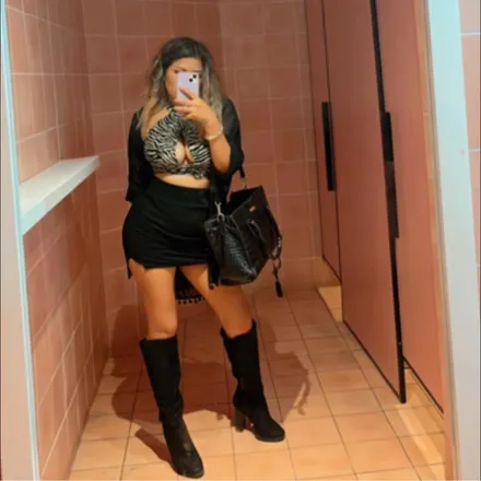 OnlyFans cuenta franches22 header 2