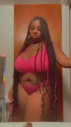 OnlyFans cuenta leshaymelli avatar 1