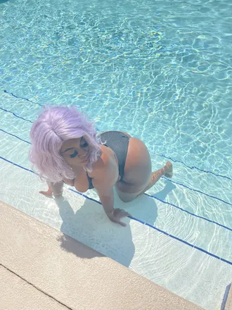 OnlyFans cuenta queenkeedy1 header 2