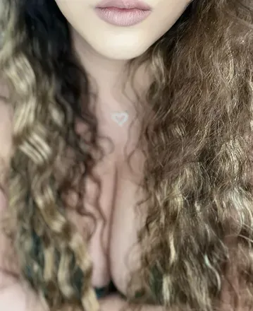 OnlyFans cuenta shelbymaines header 2