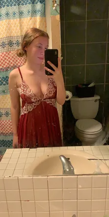 OnlyFans account  neighbors-babygirl header 2