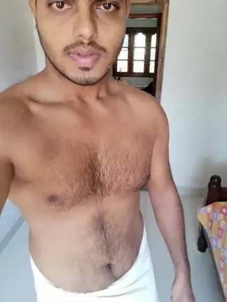 OnlyFans cuenta indian_adonis header 1