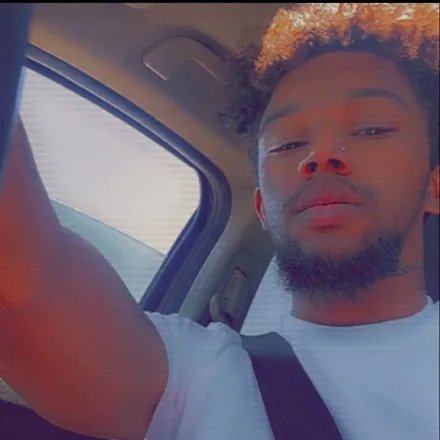 OnlyFans cuenta youngandaprince header 2