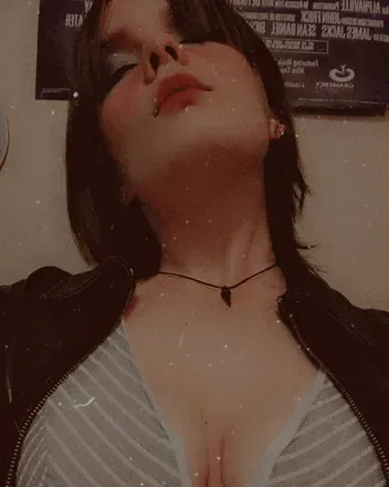 OnlyFans account  hellbentbunny avatar 1