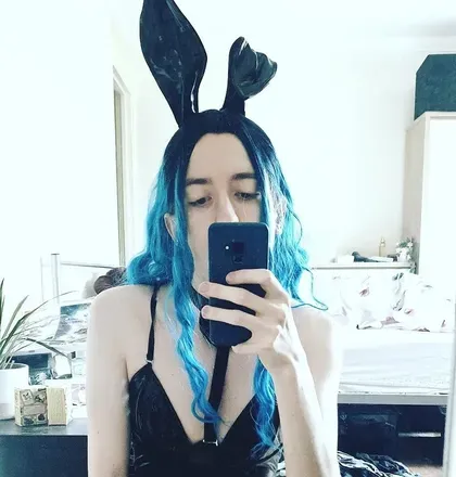 OnlyFans account  blue_valentina avatar 1