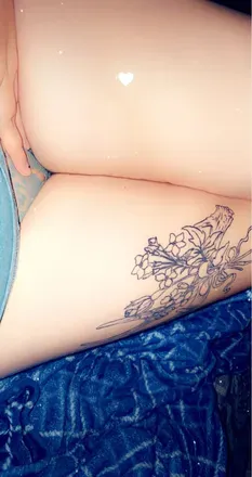 OnlyFans cuenta loryn22 avatar 1