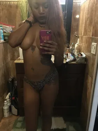 OnlyFans account  moonsnlullabies avatar 1