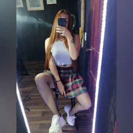 OnlyFans account  maeeeee_1 avatar 1
