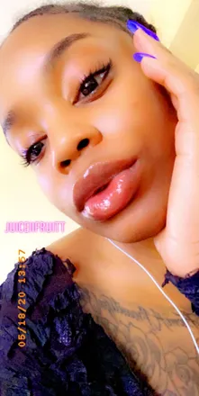 OnlyFans account  juiceiifruitt header 2