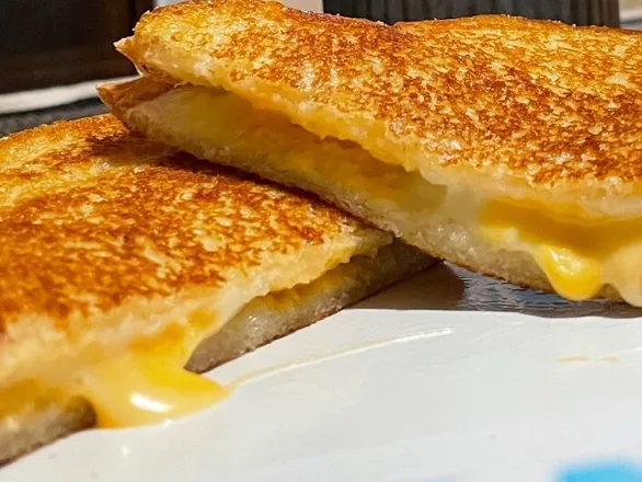 OnlyFans cuenta grilledcheeze header 2