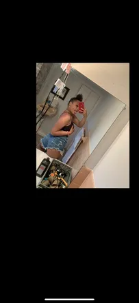 OnlyFans account  theyluvladiired header 2