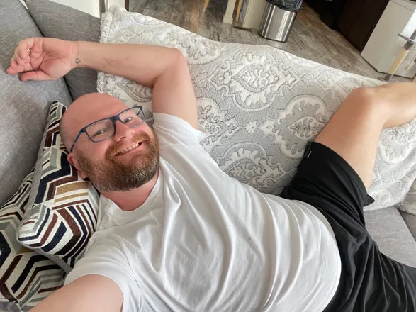 OnlyFans cuenta u19769456 header 2