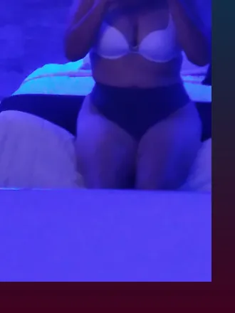 OnlyFans cuenta mari21128 header 2