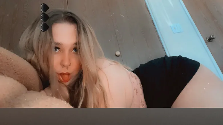 OnlyFans cuenta babieblueyed header 2
