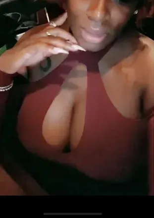 OnlyFans cuenta iamher247 avatar 1