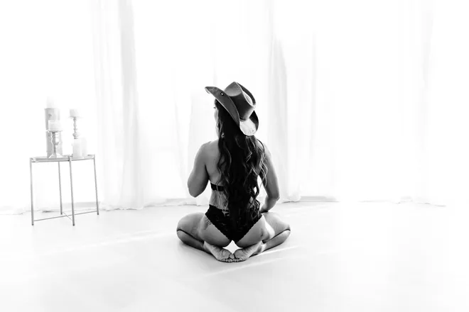 OnlyFans cuenta miss.mae.v1 header 2