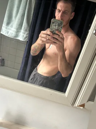 OnlyFans cuenta loganstonexxx header 2
