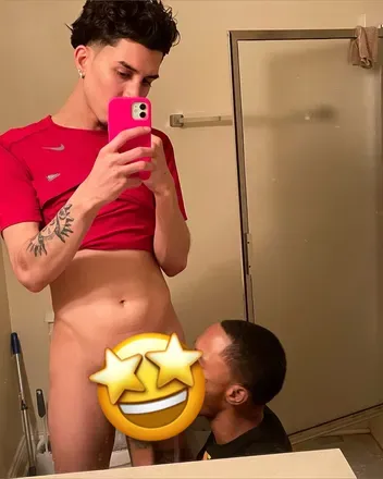 OnlyFans cuenta prettyboyzcum avatar 1