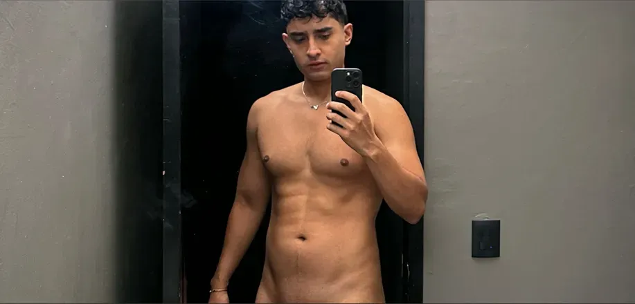 OnlyFans account  luislual header 2