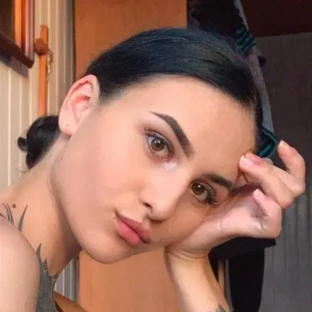 OnlyFans cuenta adelsky avatar 1
