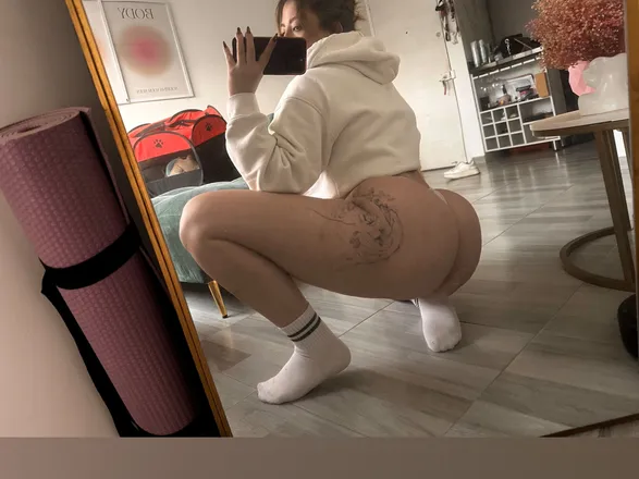 OnlyFans cuenta hanna_mickelson header 2