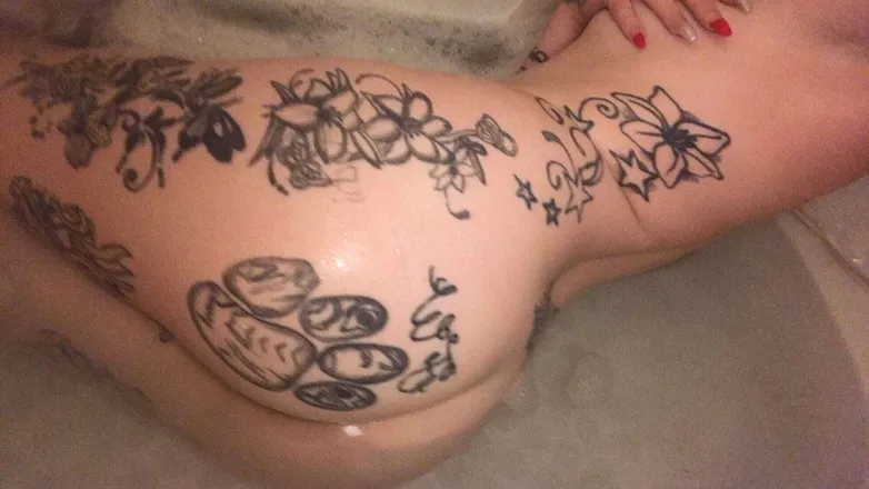 OnlyFans account  prettypank header 2