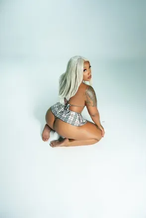 OnlyFans cuenta therealredkokaine header 2