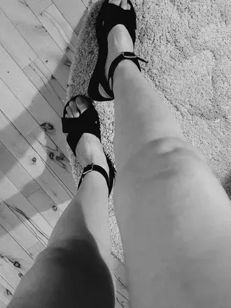 OnlyFans cuenta legsbylexy avatar 1