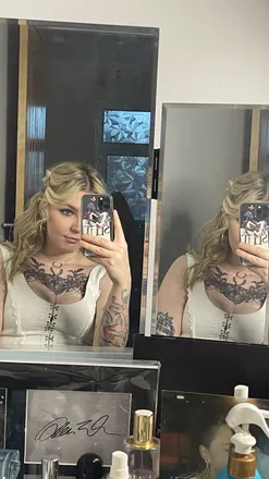 OnlyFans cuenta u262294478 header 2