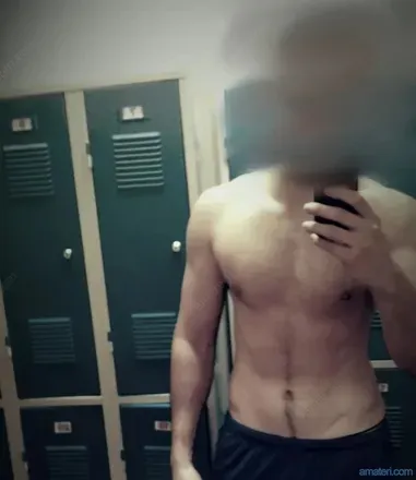OnlyFans account  romanit header 2