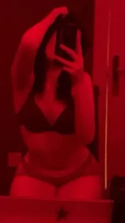 OnlyFans cuenta mia_johnson423 avatar 1