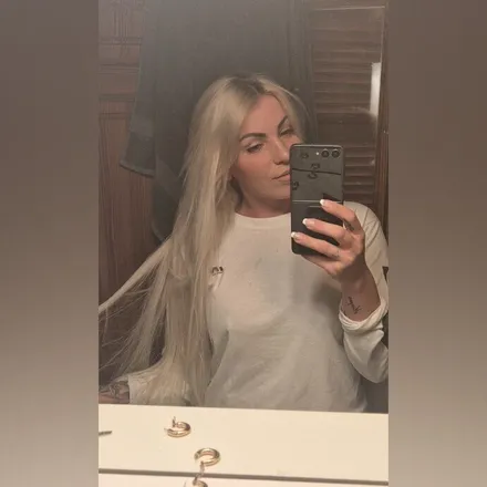 OnlyFans account  sexyadriana23 header 2