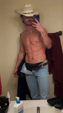 OnlyFans cuenta bradleycomings69 avatar 1
