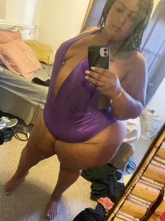 OnlyFans cuenta chellebelle17 avatar 1