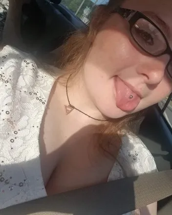 OnlyFans cuenta princessakd99 header 2