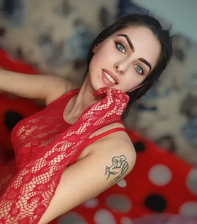 OnlyFans cuenta denisa26 header 2