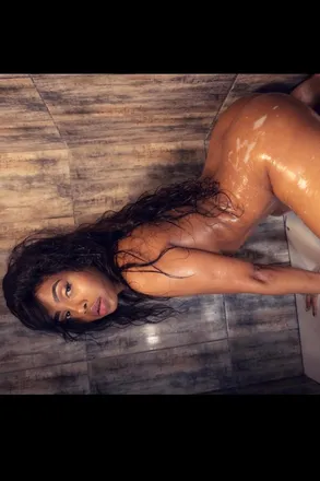 OnlyFans cuenta sasharossx header 2