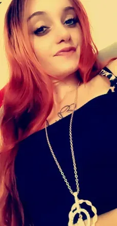 OnlyFans cuenta littleredm22 avatar 1