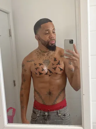 OnlyFans cuenta brooklynmulattoxxx header 1