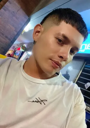 OnlyFans cuenta sebastian2023 header 2